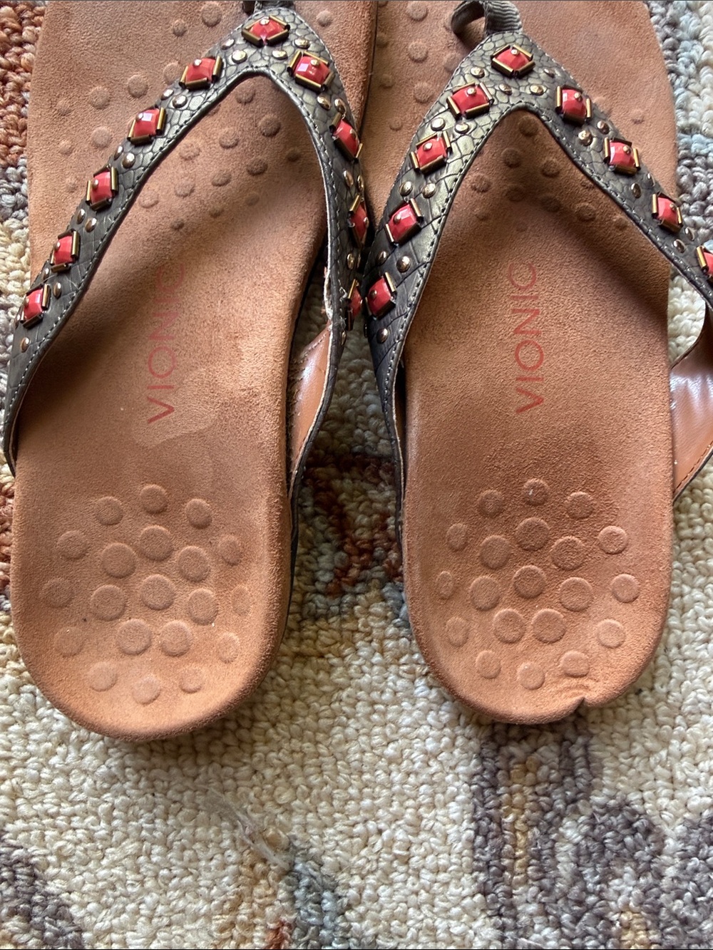 Vionic Floriana Brown Orthotic-Style Sandal Thongs with Bead Accents - Picture 7 of 9